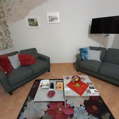 Dimora Donna Carmela Apartment Naples Exterior photo