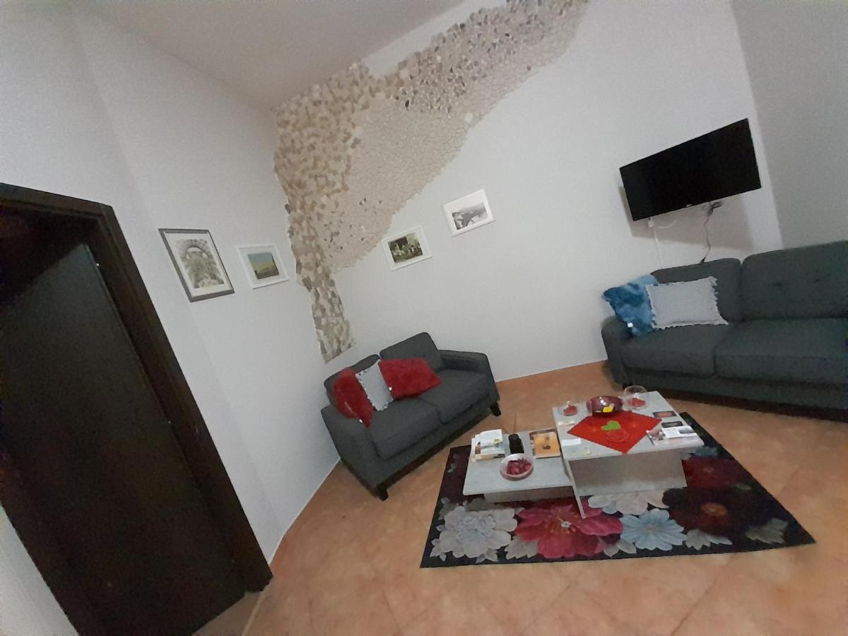Dimora Donna Carmela Apartment Naples Exterior photo